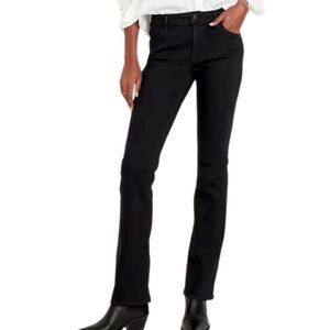 NWT Lee Straight Leg Mid Rise Flex Motion Jeans in Black - Size 2